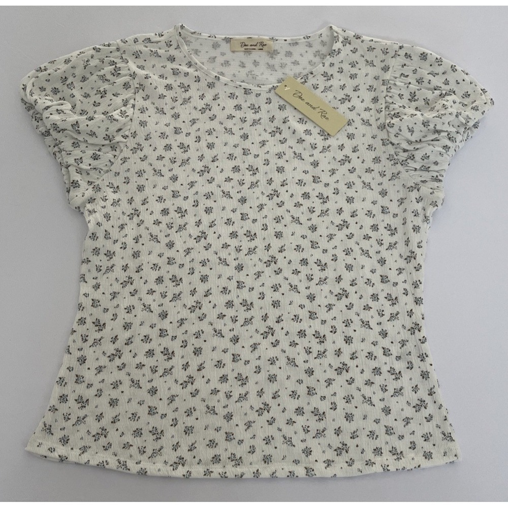Doe and Rae Women's Large Floral Puff Sleeve Top White Blue Ruched Romantic